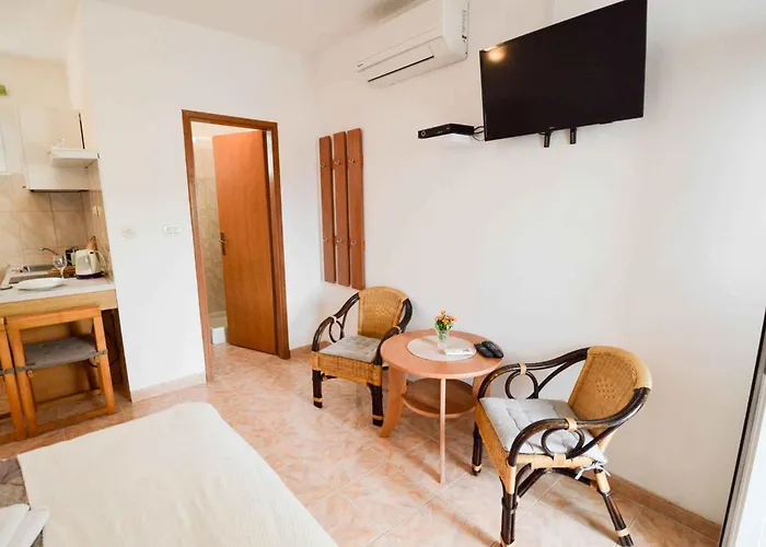 Appartement In - Istrien 10950 Pula